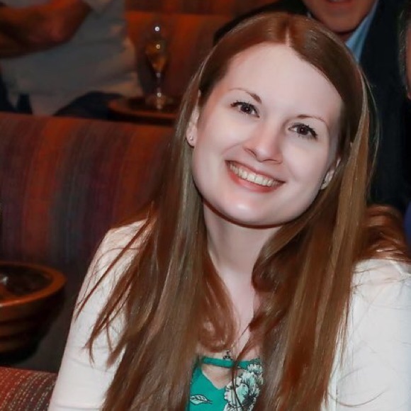 Meet your Posher, Elisabeth - Picture 2 of 2